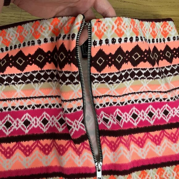 Cute Forever 21 Mini Skirt - Picture 5 of 7